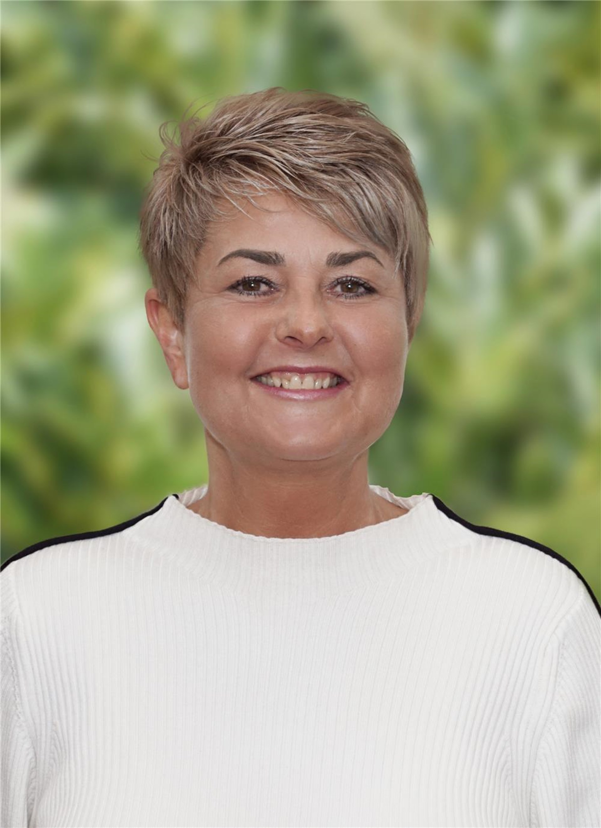 Hoffmann Olga